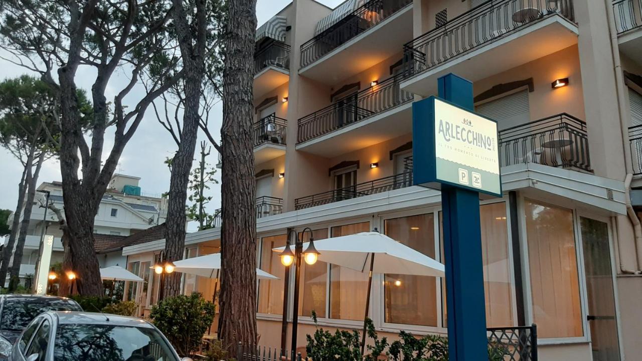 Hotel Arlecchino Ριτσόνε Εξωτερικό φωτογραφία