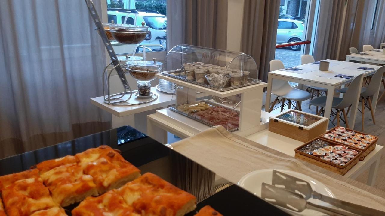 Hotel Arlecchino Ριτσόνε Εξωτερικό φωτογραφία