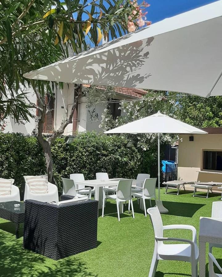 Hotel Arlecchino Ριτσόνε Εξωτερικό φωτογραφία