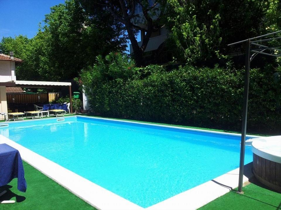 Hotel Arlecchino Ριτσόνε Εξωτερικό φωτογραφία